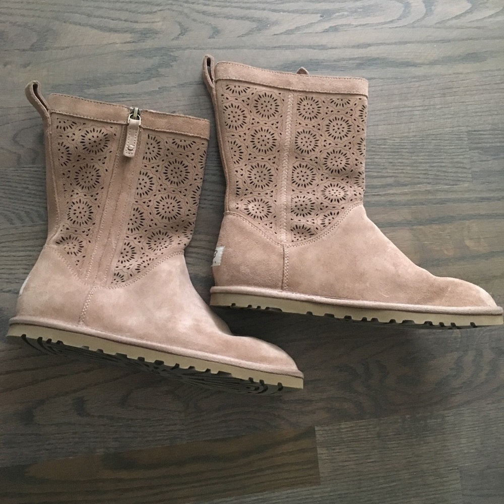 Light Brown Ugg Boots